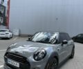 Сірий Міні Cooper, об'ємом двигуна 1.5 л та пробігом 82 тис. км за 16529 $, фото 1 на Automoto.ua