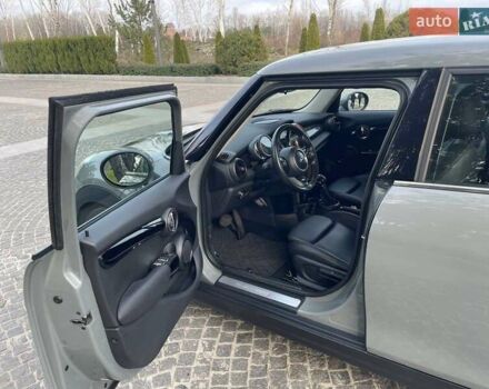 Сірий Міні Cooper, об'ємом двигуна 2 л та пробігом 61 тис. км за 23999 $, фото 18 на Automoto.ua