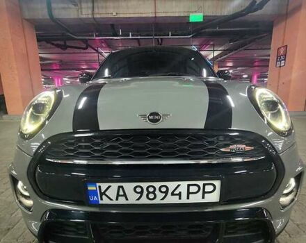 Сірий Міні Cooper, об'ємом двигуна 1.5 л та пробігом 37 тис. км за 19700 $, фото 4 на Automoto.ua