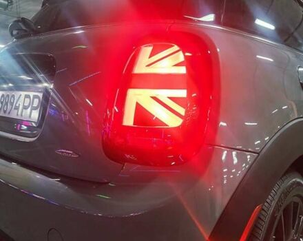 Сірий Міні Cooper, об'ємом двигуна 1.5 л та пробігом 37 тис. км за 19700 $, фото 11 на Automoto.ua