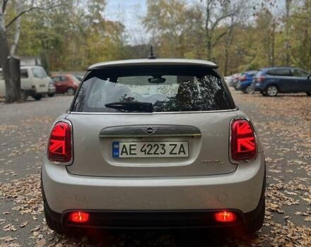 Міні Cooper 2020 у Новомосковске на Automoto.ua Сірий Міні Cooper, об'ємом двигуна 0 л та пробігом 37 тис. км за 16500 $, фото 5 на Automoto.ua
