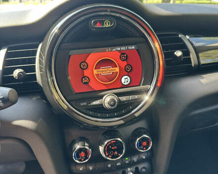 Сірий Міні Cooper, об'ємом двигуна 1.5 л та пробігом 30 тис. км за 18500 $, фото 23 на Automoto.ua
