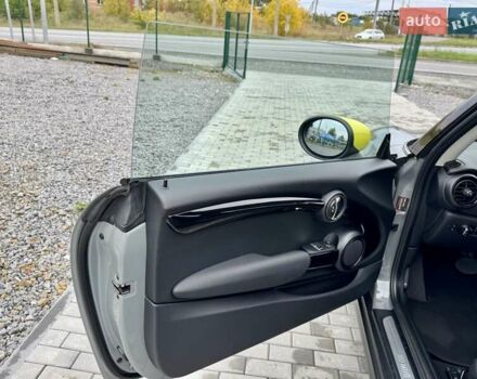 Серый Мини Купер, объемом двигателя 0 л и пробегом 73 тыс. км за 13999 $, фото 9 на Automoto.ua
