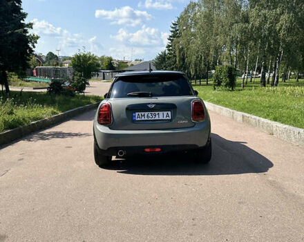 Серый Мини Купер, объемом двигателя 1.5 л и пробегом 30 тыс. км за 19000 $, фото 5 на Automoto.ua