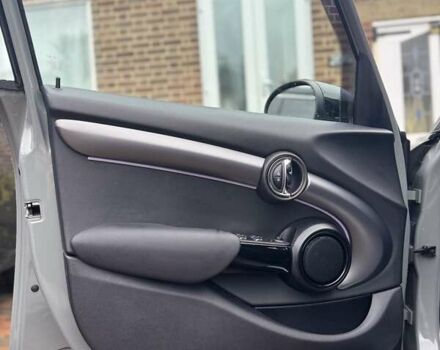 Серый Мини Купер, объемом двигателя 1.5 л и пробегом 10 тыс. км за 14700 $, фото 7 на Automoto.ua