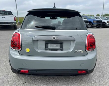 Серый Мини Купер, объемом двигателя 0 л и пробегом 30 тыс. км за 12000 $, фото 4 на Automoto.ua