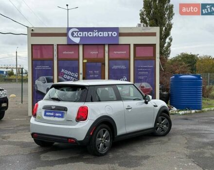 Серый Мини Купер, объемом двигателя 0 л и пробегом 33 тыс. км за 17200 $, фото 6 на Automoto.ua
