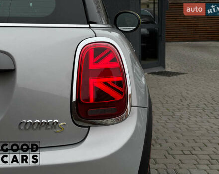 Сірий Міні Cooper, об'ємом двигуна 0 л та пробігом 21 тис. км за 20000 $, фото 10 на Automoto.ua