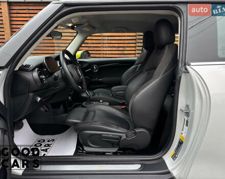 Сірий Міні Cooper, об'ємом двигуна 0 л та пробігом 21 тис. км за 20000 $, фото 24 на Automoto.ua