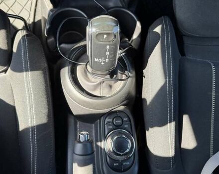 Сірий Міні Cooper, об'ємом двигуна 2 л та пробігом 47 тис. км за 28500 $, фото 24 на Automoto.ua