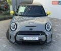 Сірий Міні Cooper, об'ємом двигуна 0 л та пробігом 9 тис. км за 18000 $, фото 4 на Automoto.ua