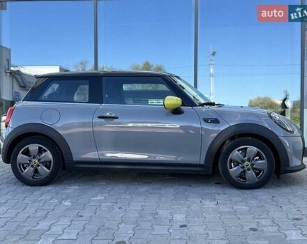 Сірий Міні Cooper, об'ємом двигуна 0 л та пробігом 9 тис. км за 18000 $, фото 15 на Automoto.ua