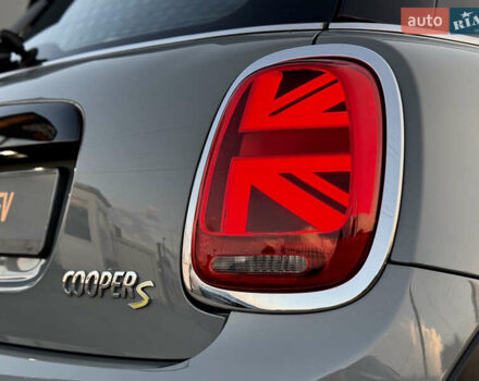 Сірий Міні Cooper, об'ємом двигуна 0 л та пробігом 59 тис. км за 19700 $, фото 13 на Automoto.ua