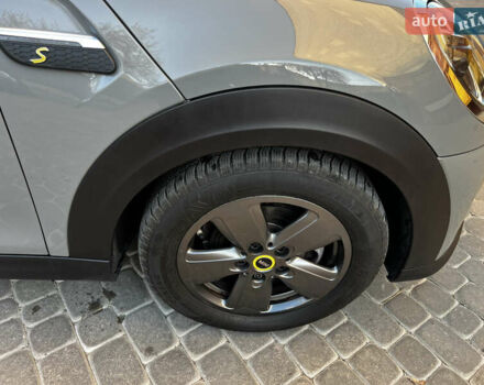 Серый Мини Купер, объемом двигателя 0 л и пробегом 41 тыс. км за 17500 $, фото 17 на Automoto.ua