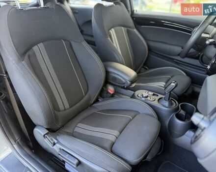 Сірий Міні Cooper, об'ємом двигуна 0 л та пробігом 9 тис. км за 18000 $, фото 45 на Automoto.ua