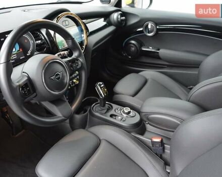 Сірий Міні Cooper, об'ємом двигуна 0 л та пробігом 11 тис. км за 20877 $, фото 4 на Automoto.ua