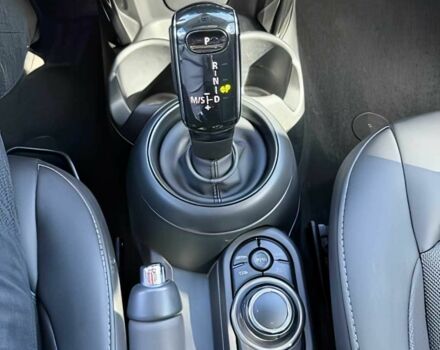 Сірий Міні Cooper, об'ємом двигуна 1.5 л та пробігом 13 тис. км за 9800 $, фото 12 на Automoto.ua