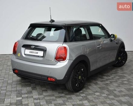 Сірий Міні Cooper, об'ємом двигуна 0 л та пробігом 11 тис. км за 20877 $, фото 2 на Automoto.ua