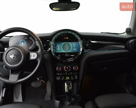 Сірий Міні Cooper, об'ємом двигуна 0 л та пробігом 11 тис. км за 20877 $, фото 5 на Automoto.ua