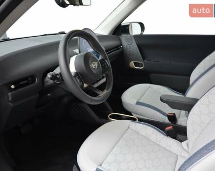 Серый Мини Купер, объемом двигателя 0 л и пробегом 11 тыс. км за 30643 $, фото 4 на Automoto.ua