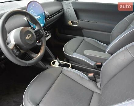 Серый Мини Купер, объемом двигателя 0 л и пробегом 9 тыс. км за 24745 $, фото 4 на Automoto.ua