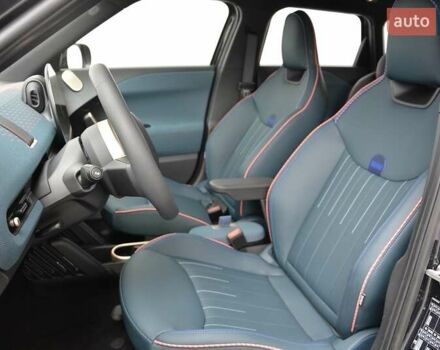 Мини Купер 2024 в Киеве на Automoto.ua Серый Мини Купер, объемом двигателя 0 л и пробегом 5 тыс. км за 37074 $, фото 3 на Automoto.ua