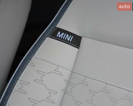 Серый Мини Купер, объемом двигателя 0 л и пробегом 11 тыс. км за 30643 $, фото 6 на Automoto.ua