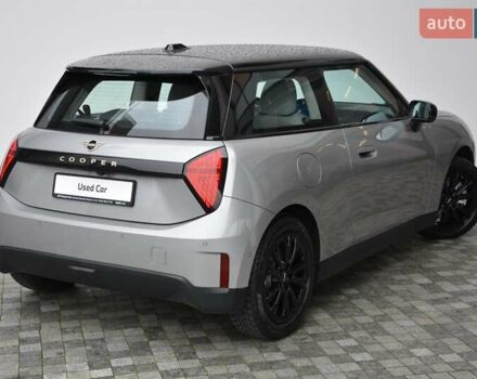 Серый Мини Купер, объемом двигателя 0 л и пробегом 11 тыс. км за 30643 $, фото 7 на Automoto.ua