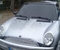 Серый Мини Купер, объемом двигателя 1.6 л и пробегом 253 тыс. км за 6000 $, фото 1 на Automoto.ua