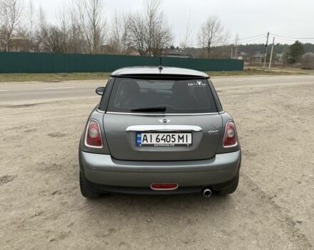 Мини Купер 2009 в Броварах на Automoto.ua Серый Мини Купер, объемом двигателя 1.4 л и пробегом 213 тыс. км за 6000 $, фото 3 на Automoto.ua