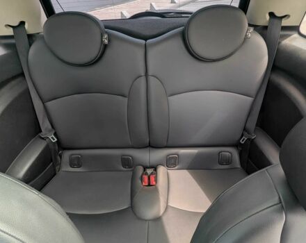 Серый Мини Купер, объемом двигателя 1.6 л и пробегом 130 тыс. км за 9500 $, фото 11 на Automoto.ua