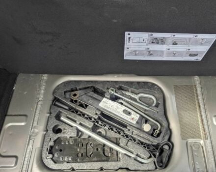 Серый Мини Купер, объемом двигателя 1.6 л и пробегом 130 тыс. км за 9500 $, фото 13 на Automoto.ua