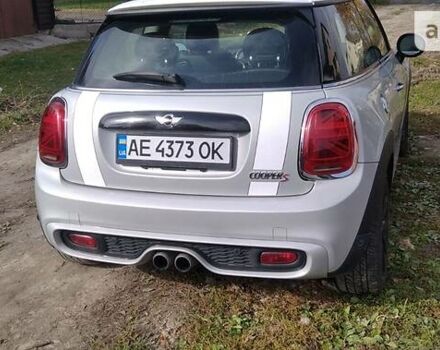 Сірий Міні Cooper, об'ємом двигуна 2 л та пробігом 105 тис. км за 12500 $, фото 9 на Automoto.ua