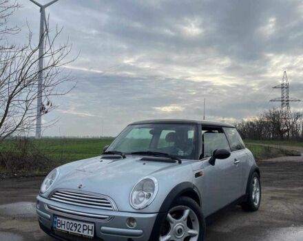 Сірий Міні Cooper, об'ємом двигуна 1.6 л та пробігом 137 тис. км за 4900 $, фото 1 на Automoto.ua