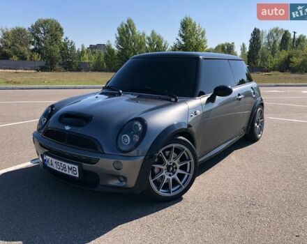 Сірий Міні Cooper, об'ємом двигуна 1.6 л та пробігом 233 тис. км за 7550 $, фото 1 на Automoto.ua