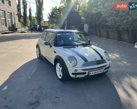 Сірий Міні Cooper, об'ємом двигуна 1.6 л та пробігом 175 тис. км за 3599 $, фото 1 на Automoto.ua