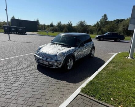 Сірий Міні Cooper, об'ємом двигуна 1.6 л та пробігом 308 тис. км за 3900 $, фото 1 на Automoto.ua
