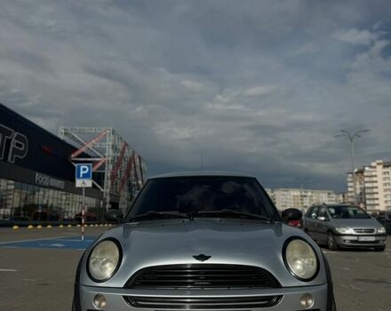 Сірий Міні Cooper, об'ємом двигуна 1.6 л та пробігом 328 тис. км за 4300 $, фото 1 на Automoto.ua