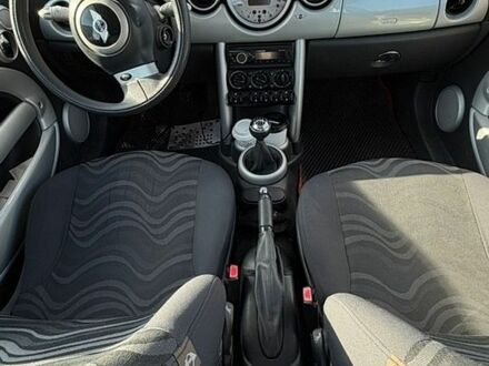 Сірий Міні Cooper, об'ємом двигуна 1.6 л та пробігом 280 тис. км за 3990 $, фото 1 на Automoto.ua