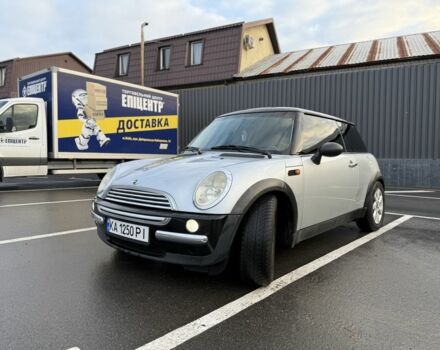 Серый Мини Купер, объемом двигателя 1.6 л и пробегом 214 тыс. км за 4900 $, фото 1 на Automoto.ua