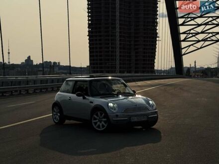 Сірий Міні Cooper, об'ємом двигуна 1.6 л та пробігом 155 тис. км за 6400 $, фото 1 на Automoto.ua