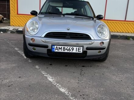 Сірий Міні Cooper, об'ємом двигуна 1.4 л та пробігом 280 тис. км за 5018 $, фото 1 на Automoto.ua