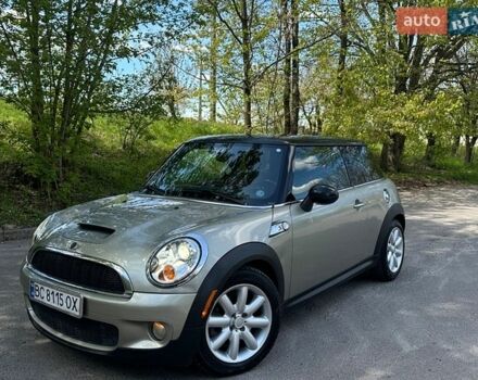 Сірий Міні Cooper, об'ємом двигуна 1.6 л та пробігом 230 тис. км за 7400 $, фото 1 на Automoto.ua