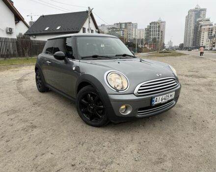 Сірий Міні Cooper, об'ємом двигуна 1.4 л та пробігом 214 тис. км за 5800 $, фото 1 на Automoto.ua