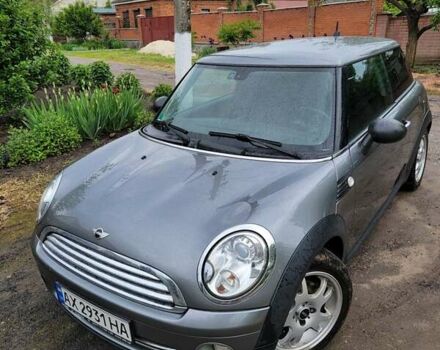 Сірий Міні Cooper, об'ємом двигуна 1.6 л та пробігом 140 тис. км за 6000 $, фото 1 на Automoto.ua