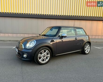 Сірий Міні Cooper, об'ємом двигуна 1.6 л та пробігом 130 тис. км за 5500 $, фото 1 на Automoto.ua