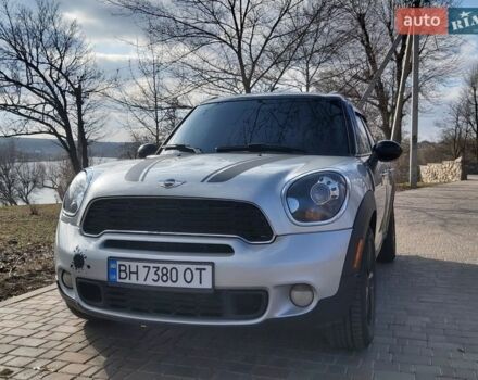 Серый Мини Купер, объемом двигателя 1.6 л и пробегом 235 тыс. км за 9800 $, фото 1 на Automoto.ua
