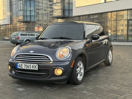 Сірий Міні Cooper, об'ємом двигуна 1.6 л та пробігом 176 тис. км за 7500 $, фото 1 на Automoto.ua