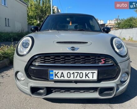 Сірий Міні Cooper, об'ємом двигуна 2 л та пробігом 157 тис. км за 14300 $, фото 1 на Automoto.ua