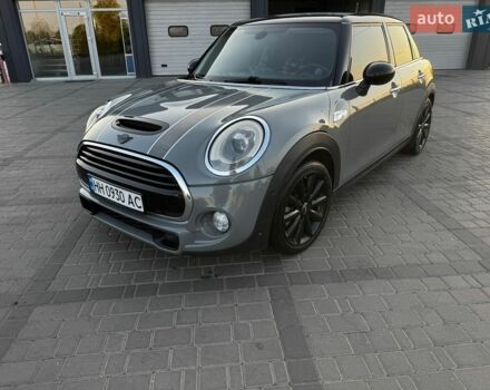 Сірий Міні Cooper, об'ємом двигуна 2 л та пробігом 124 тис. км за 14500 $, фото 1 на Automoto.ua
